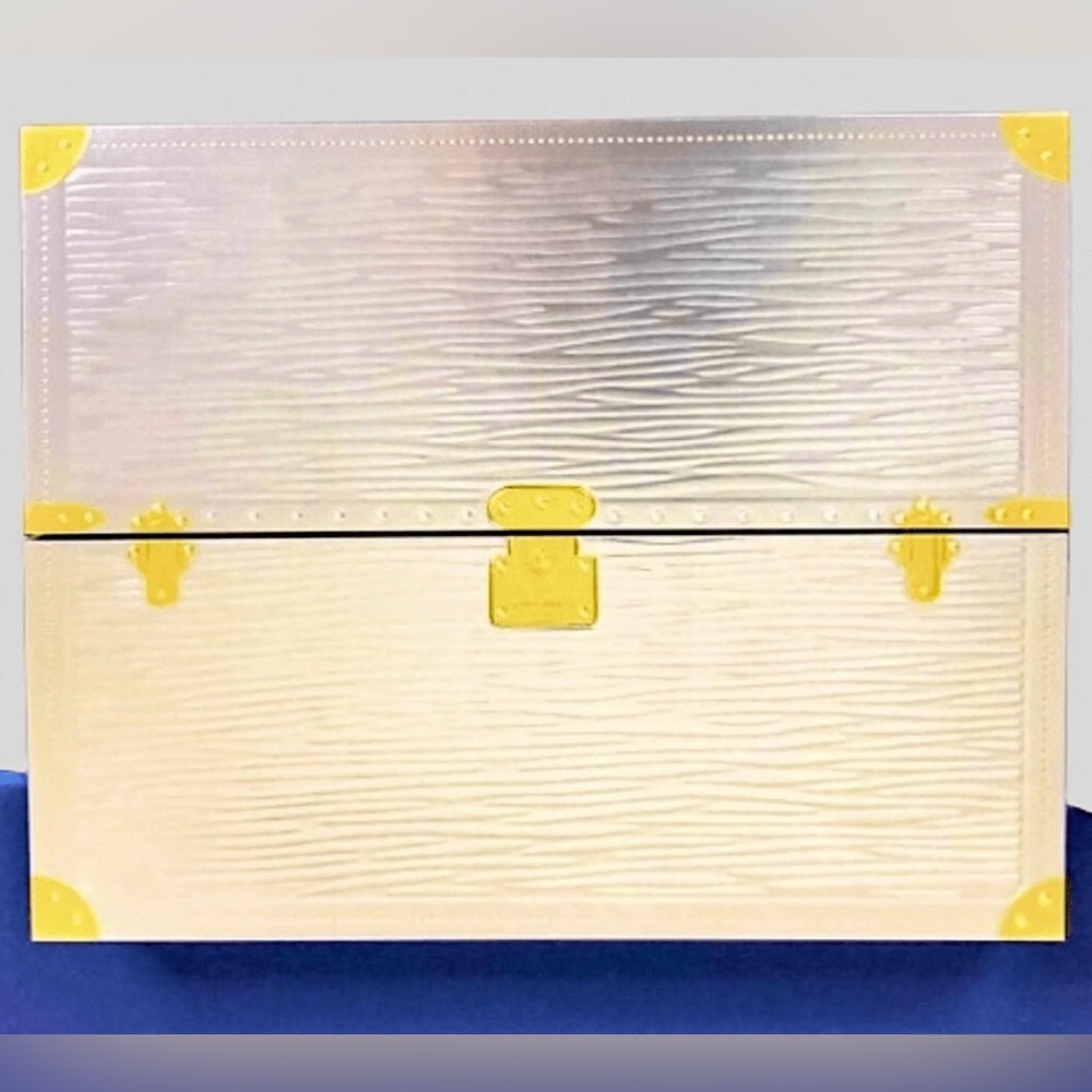 Louis Vuitton Advent Calendar SEALED | ALL ORNAMENTS INCLUDED | EXTREMELY RARE!